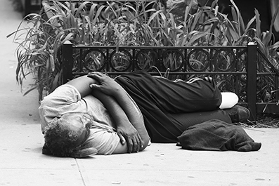 Homeless : Street Life : New York : Personal Photo Projects : Photos : Richard Moore : Photographer